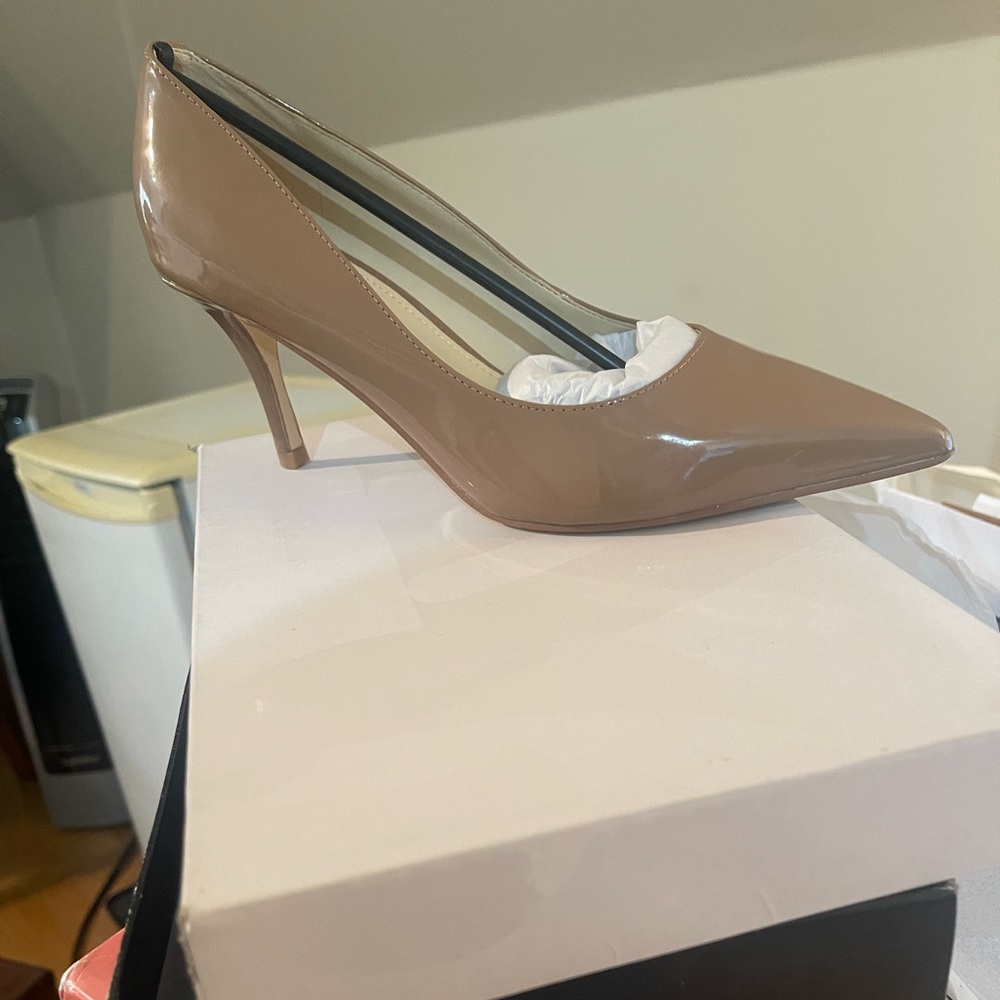 Nine west patsy clay patent stiletto heels pumps new in box 8.5m